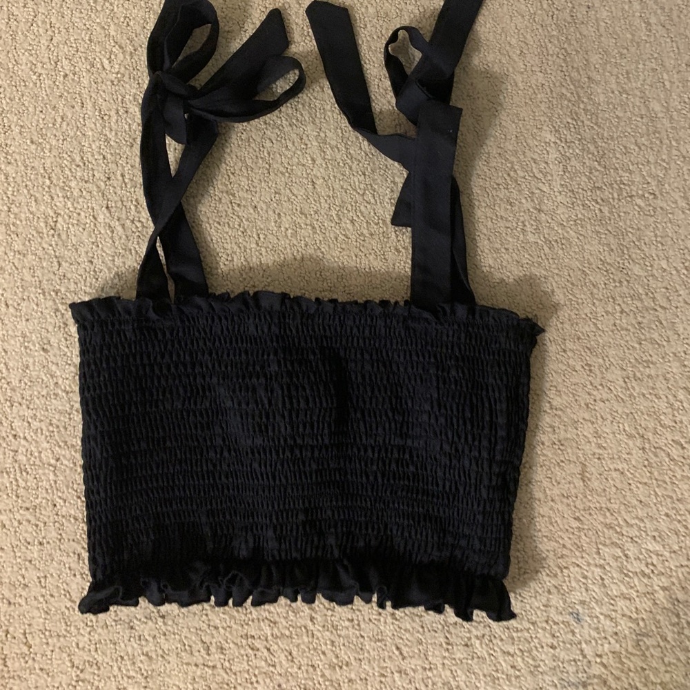 Black tie up crop top